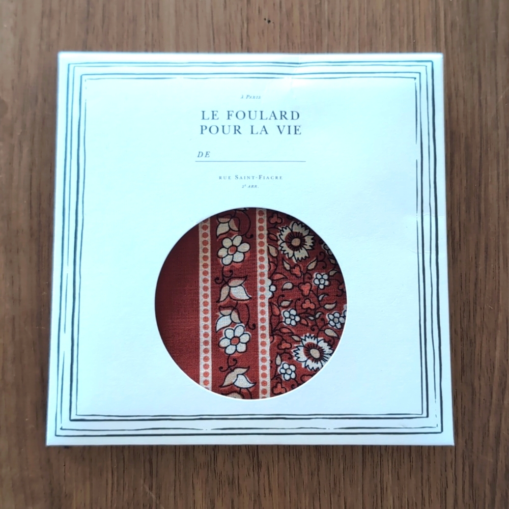 Sezane scarf foulard burnt orange flowers